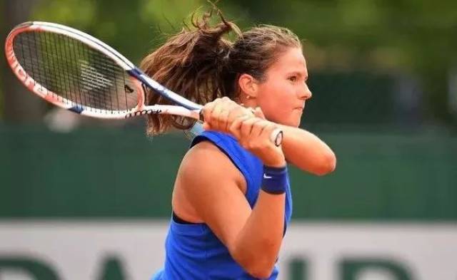 在队伍中发 在队伍中发